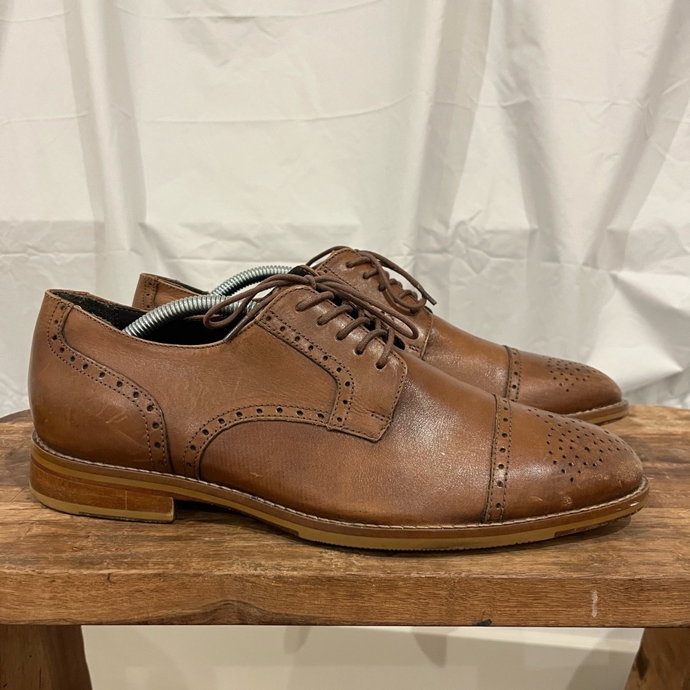 Johnston & Murphy Brown Dress Shoe - Mens Size 9